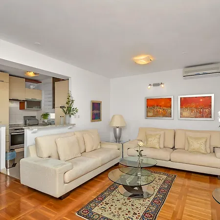 Manhattan Apartman